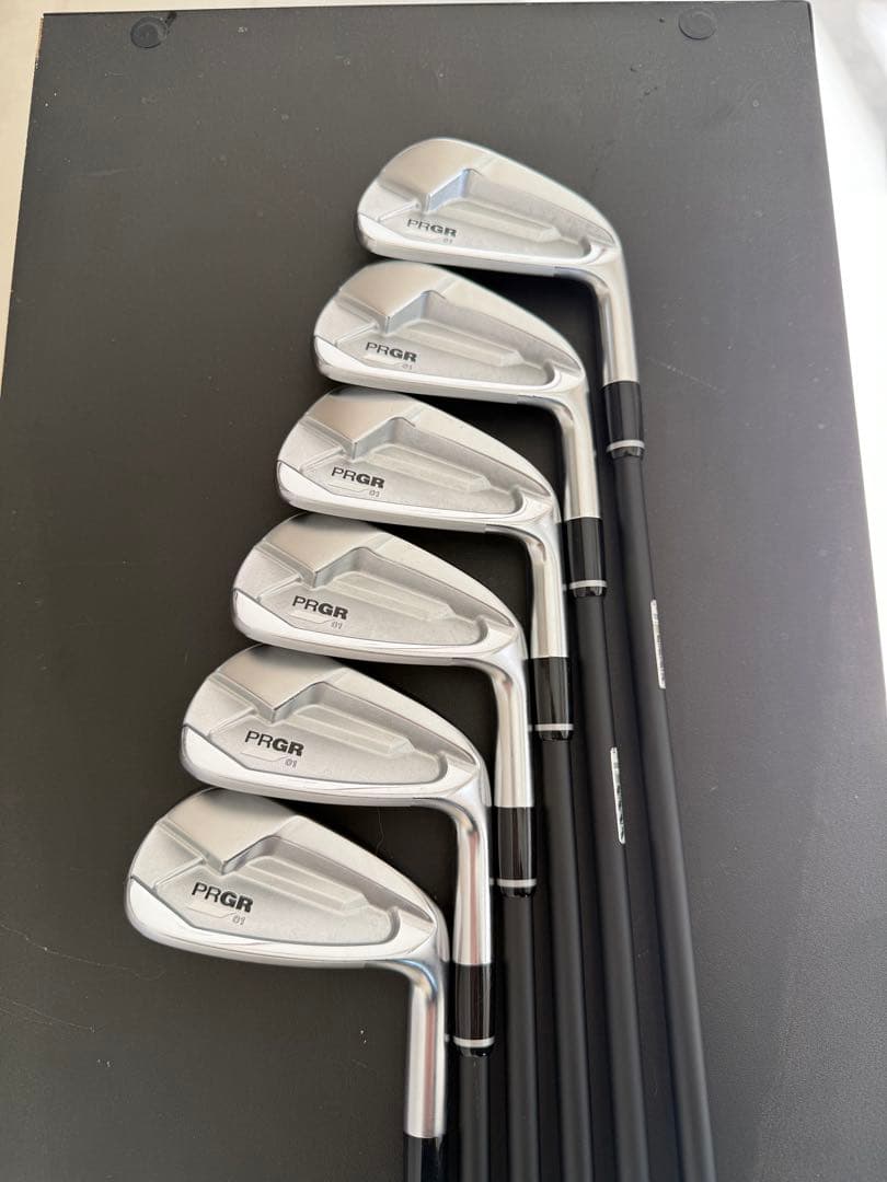 PRGR 01 （2023年）アイアンセット 5-9 P TRAVIL95S