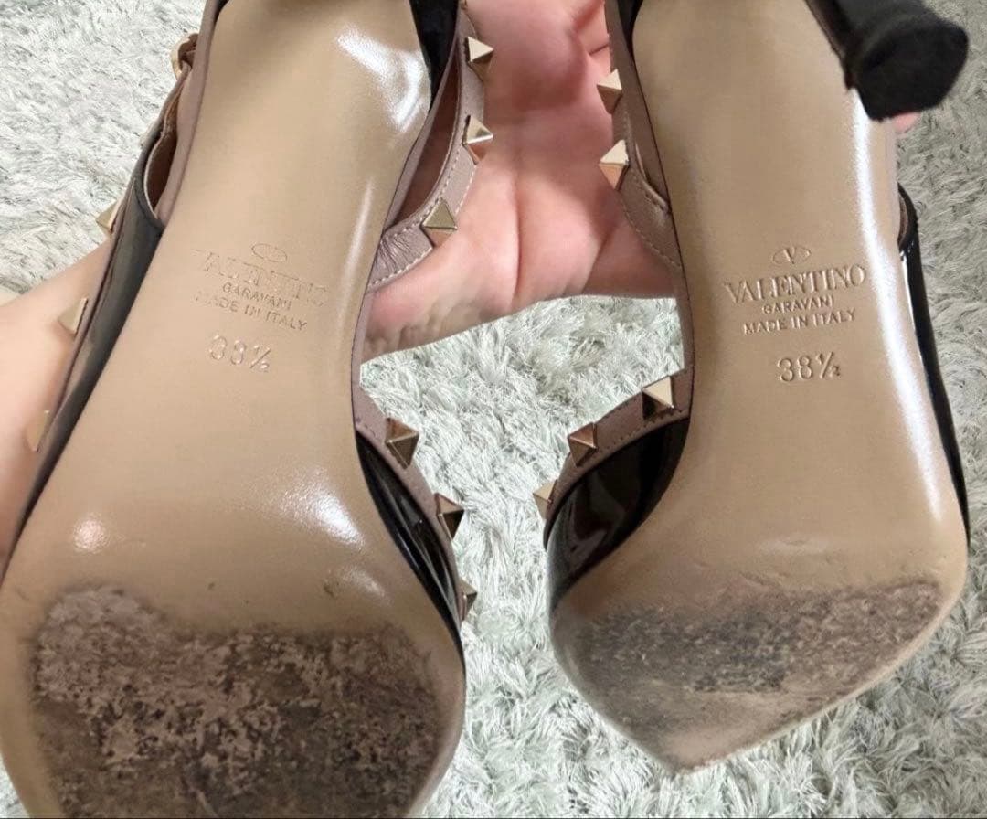 【美品】ヴァレンティノ アンクルストラップ　エナメル　パンプス　25cm