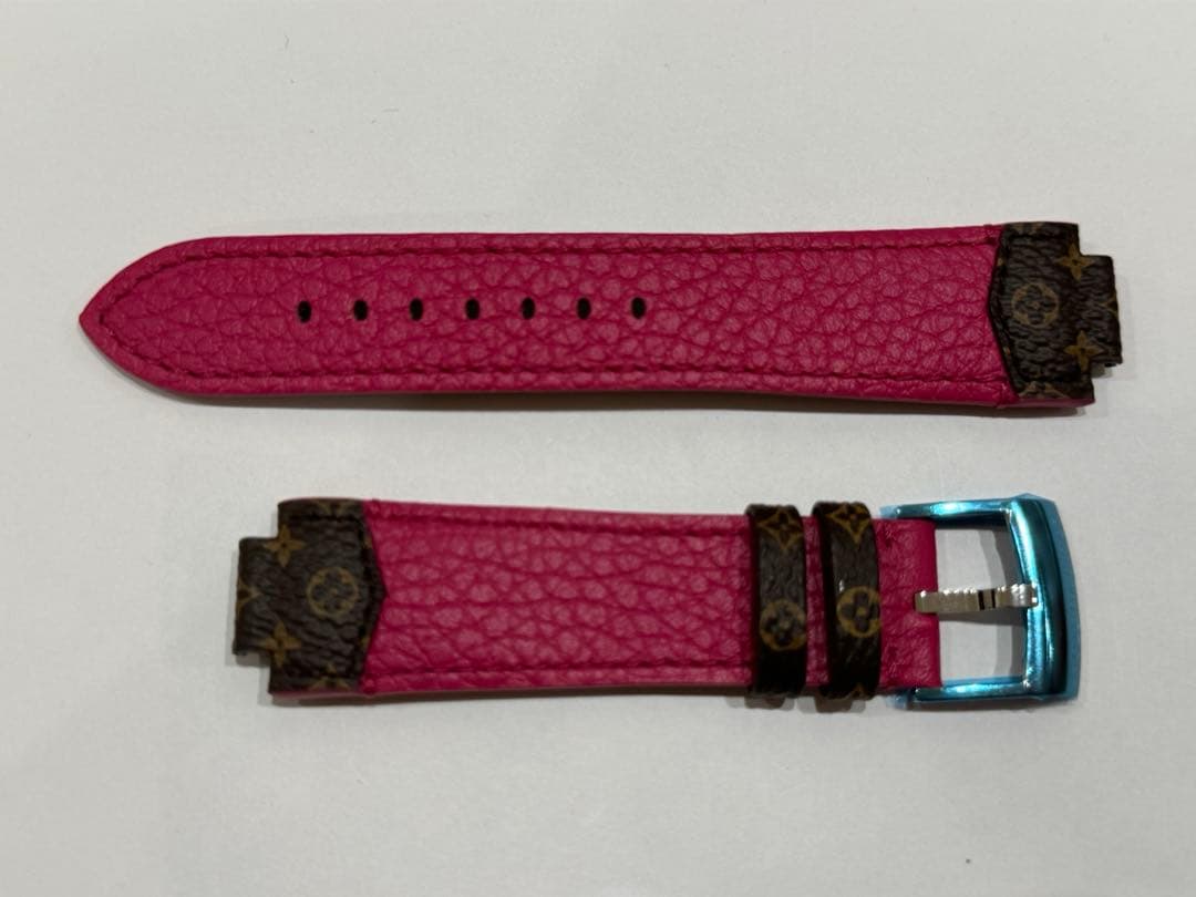 未使用　シール付き　ルイヴィトン 純正タンブールナノ　モノグラム　替え　ベルト