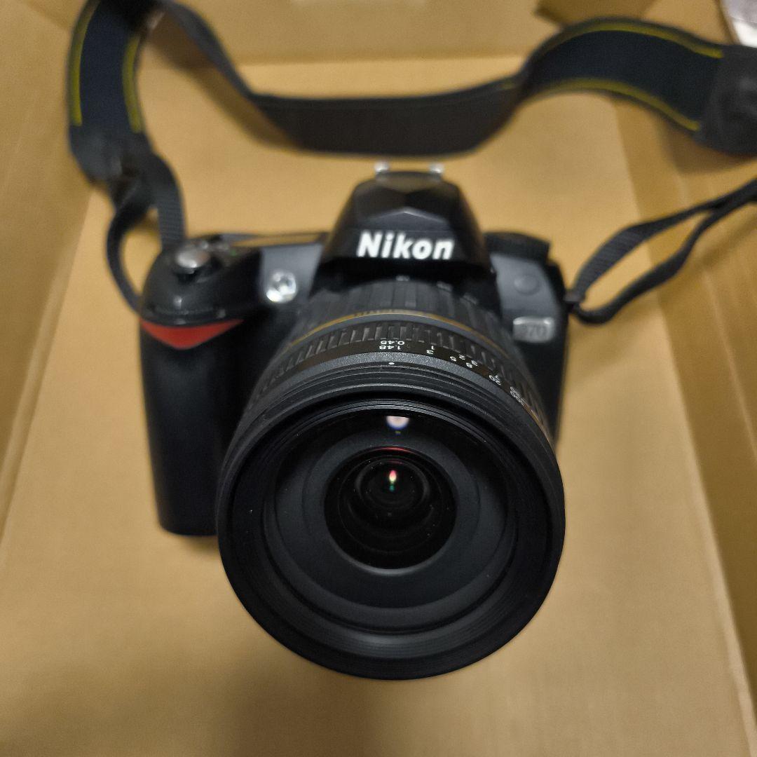 Nikon D70 デジタル一眼レフカメラ Tamronレンズ付き