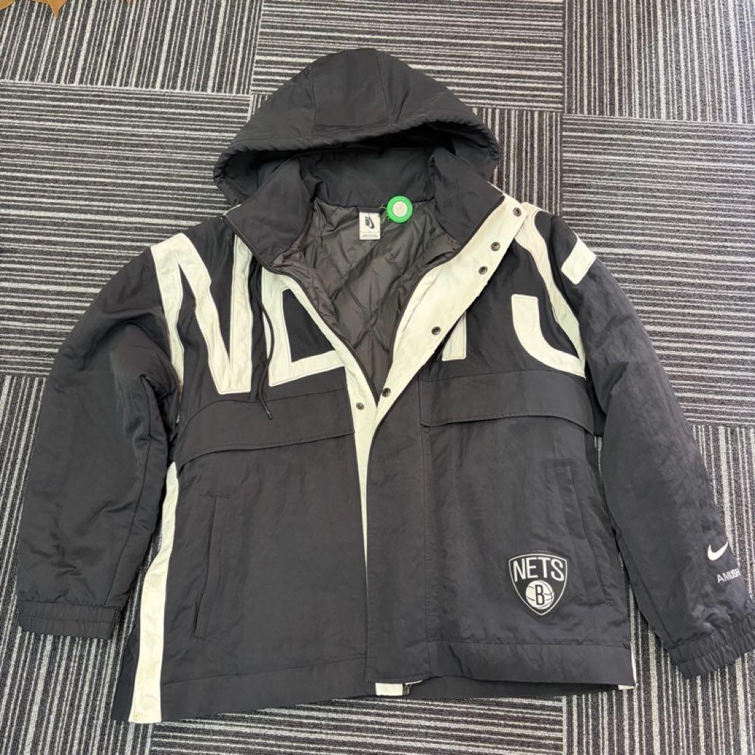 タ*ィ様 アンブッシュ NIKE ナイロンジャケット DB8576-010 Mサ