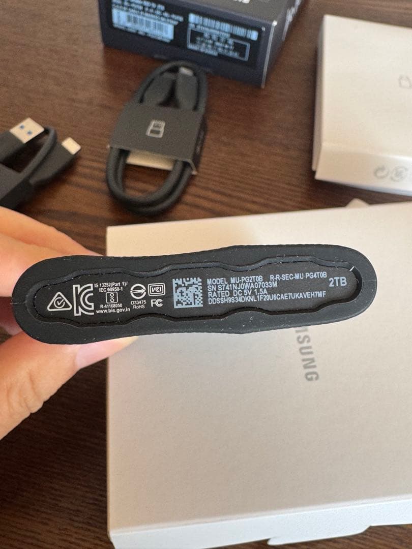 Samsung T9 2TB 外付けSSD