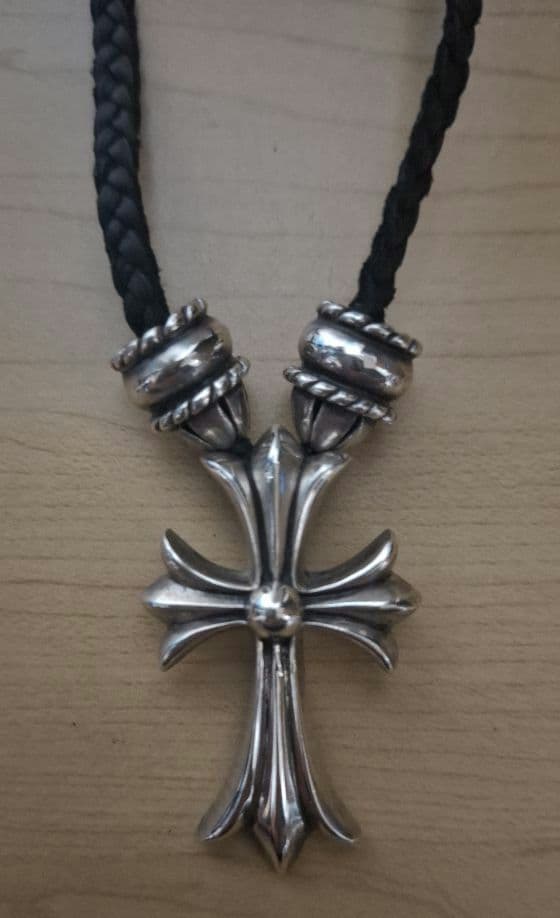 CHROME HEARTS クリンプトCHクロスペンダント スモール