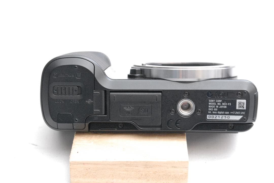 SONY α NEX-F3/SONY 18-55mm (良品）