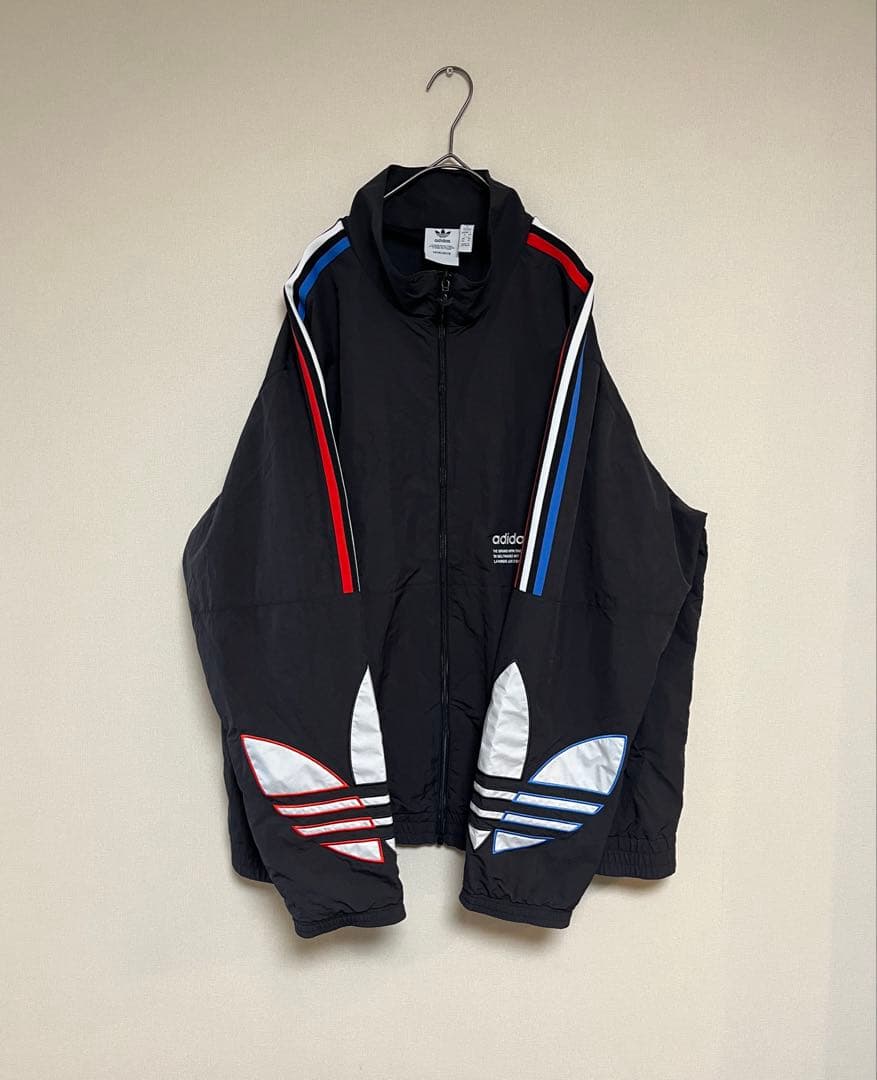 美品/4XL】アディダス 目黒蓮着用ナイロンジャケット