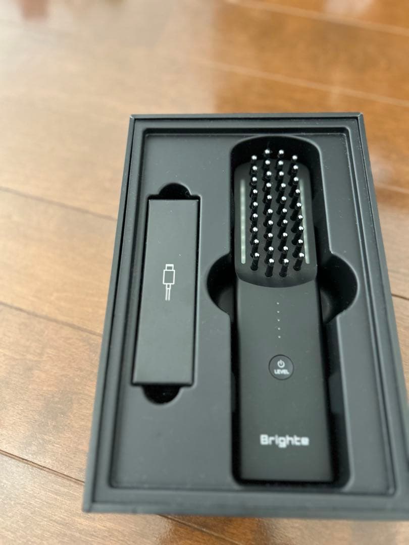 ELEKI BRUSH ブライト　エレキブラシ　Brighte 美顔器