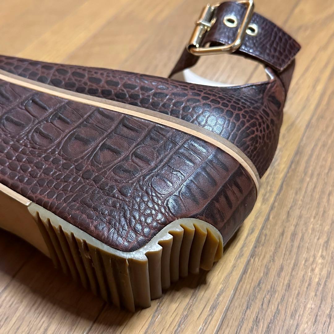 vivienne westwoodアンクルストラップ　ブラウン