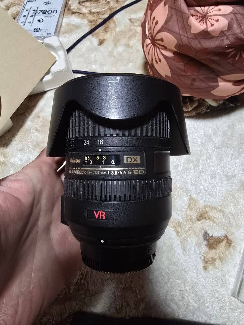 デジタルカメラ NikonD7200 NikonLens AF-S DX VR 18-200mm