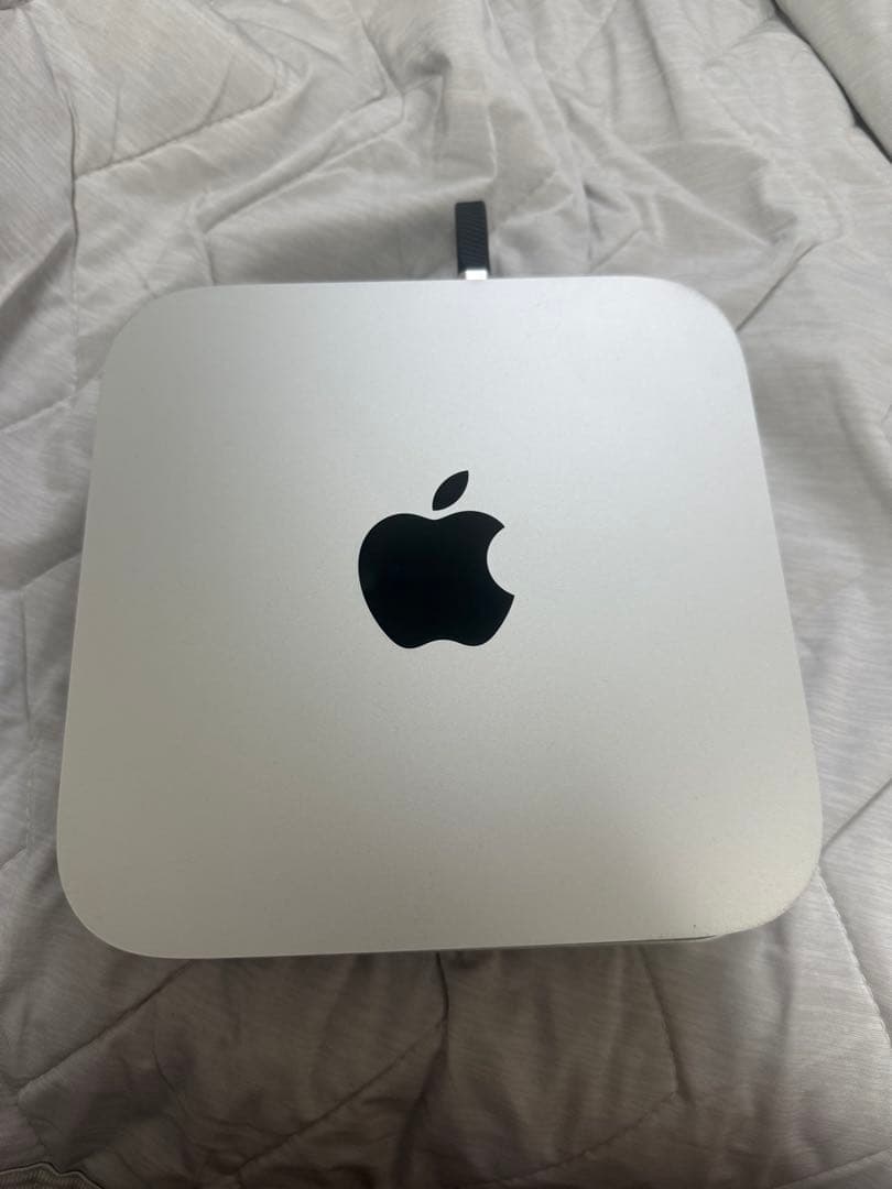 M1 Mac mini 8G 256G + SSD 1T ステーション