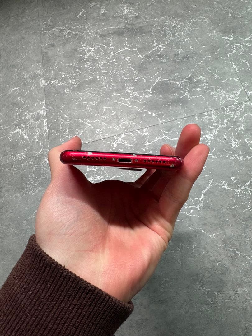 iPhone11 128GB レッド