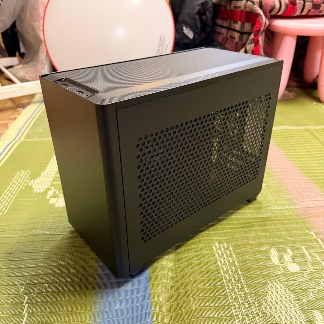 Cooler Master Masterbox NR200 mini-ITX用
