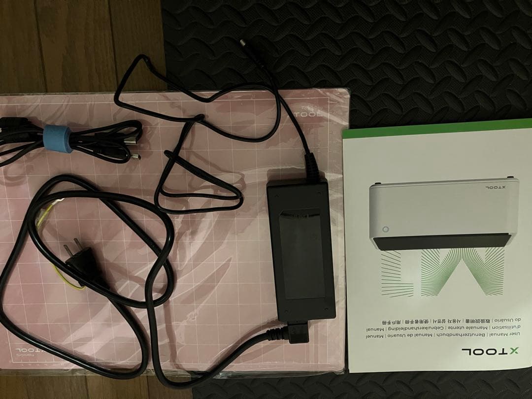 【特価】革新的なレーザー・ブレード加工機　xTool M1