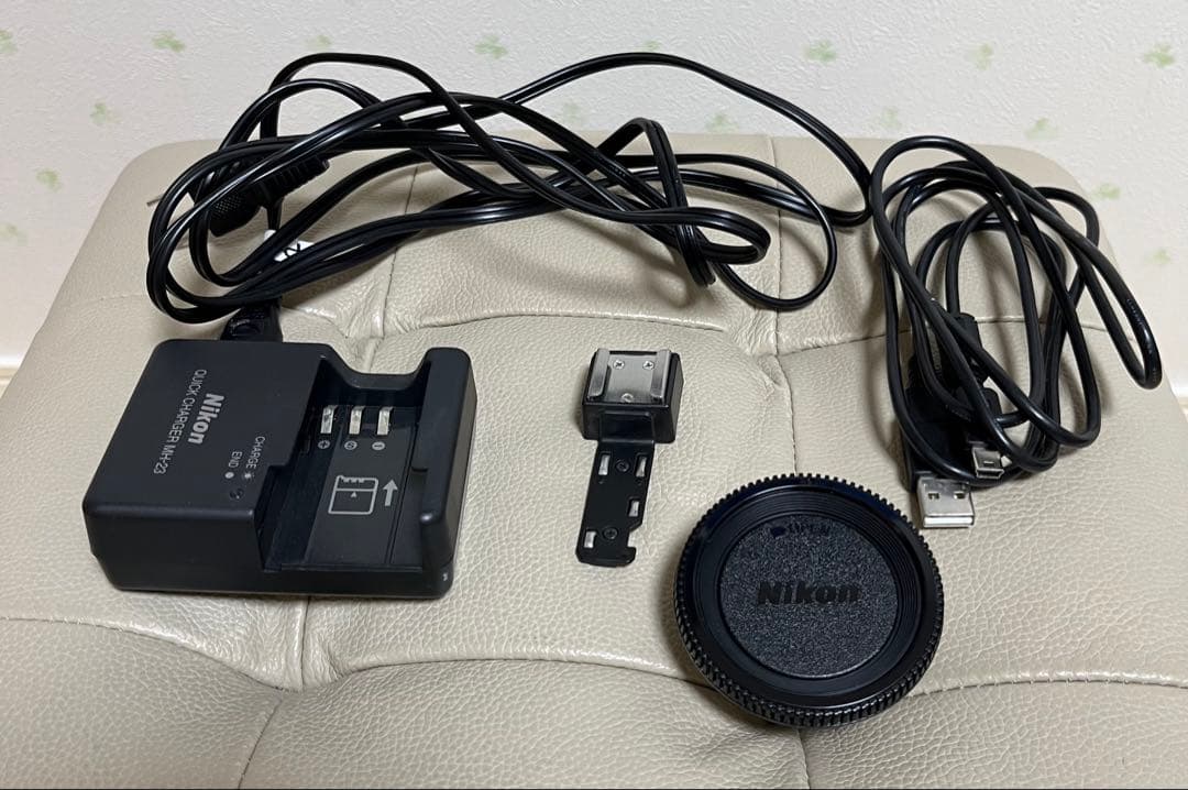 Nikon ニコン デジタル一眼レフカメラ D60 レンズ ストラップ付き