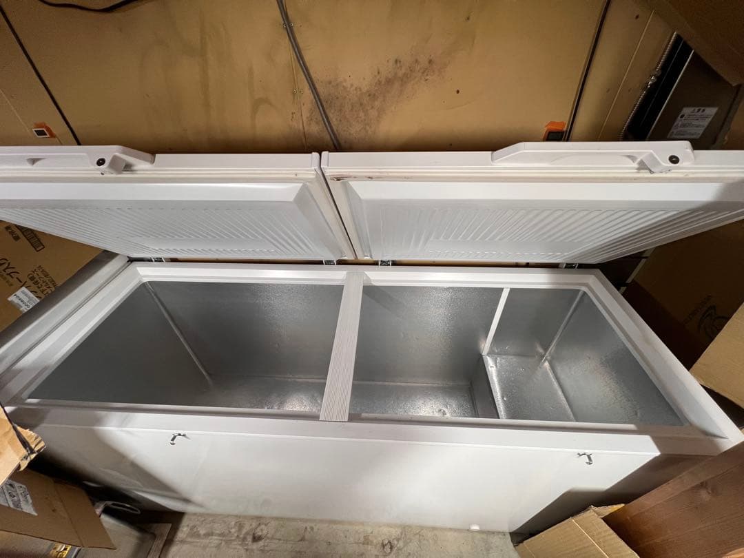 REMACOM RRS-560 上開き冷凍庫 560L