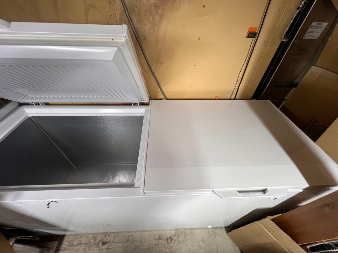 REMACOM RRS-560 上開き冷凍庫 560L