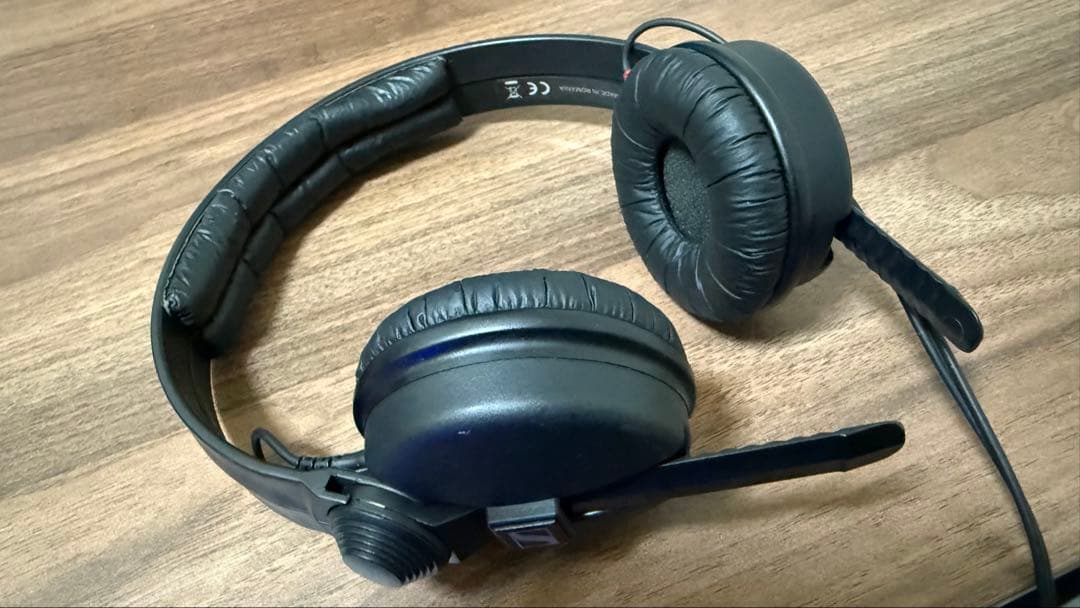 Sennheiser HD 25 70Ω 有線ヘッドホン