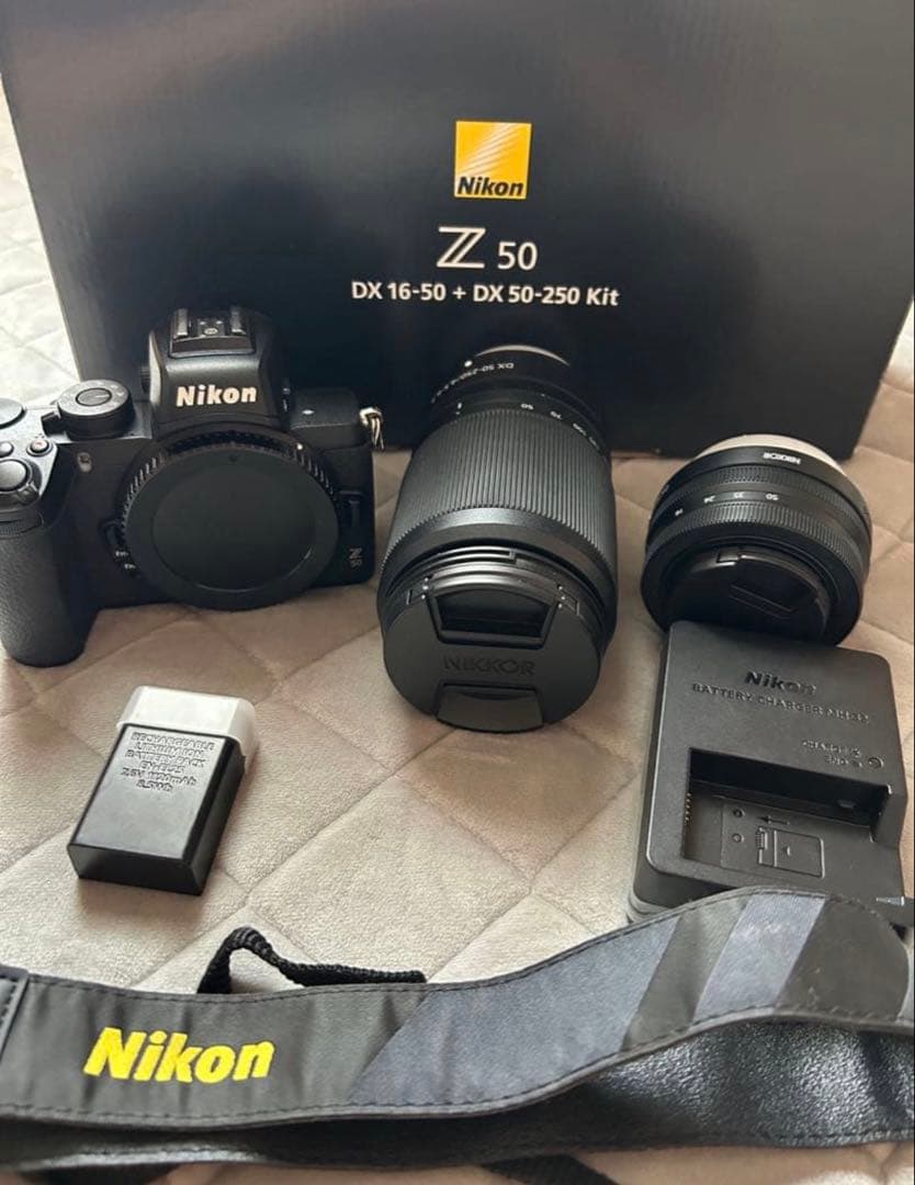 Nikon Z 50 ミラーレスカメラ DXレンズキット おまけ付き