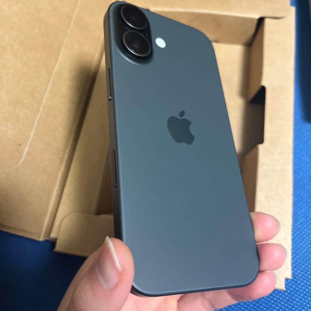 iPhone17 256GB simフリー