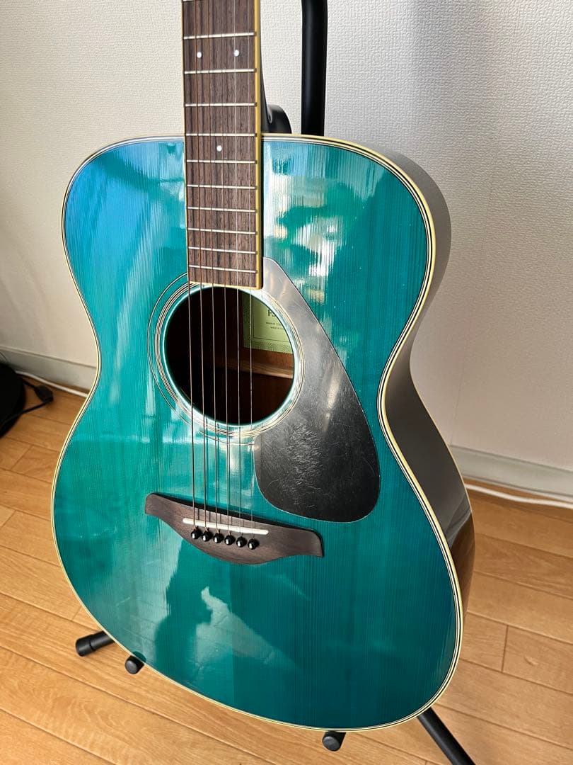 YAMAHA FS820 ヤマハアコースティックギター