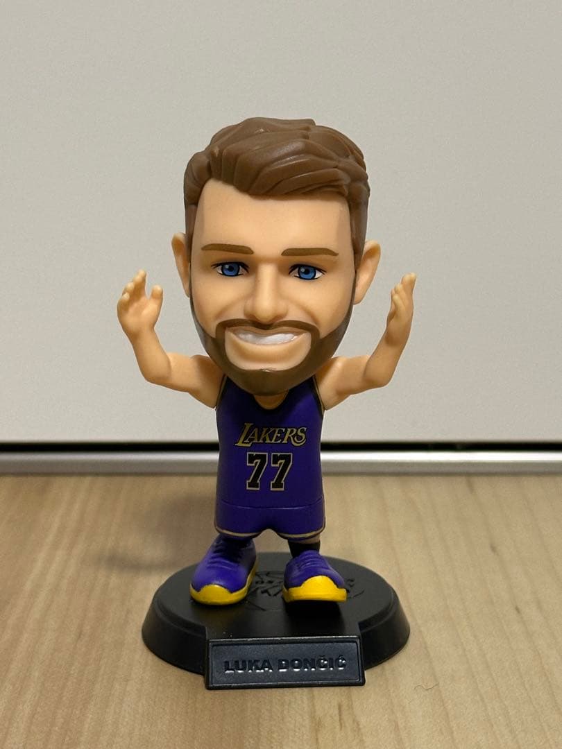 NBA Ballers series2 ルカ・ドンチッチ