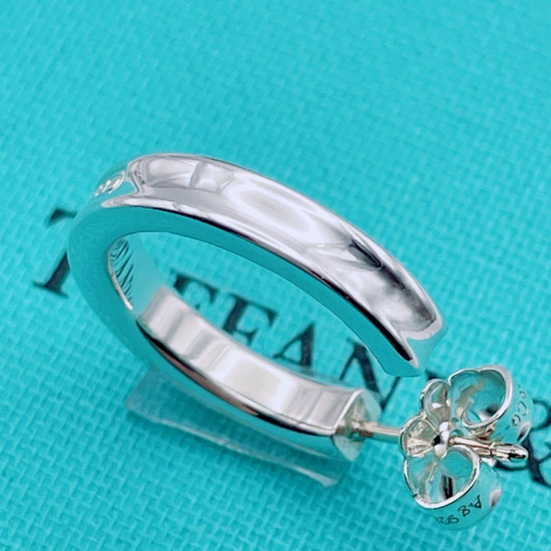 Tiffany & Co. ピアス　ナロー　フープ　シルバー　片耳