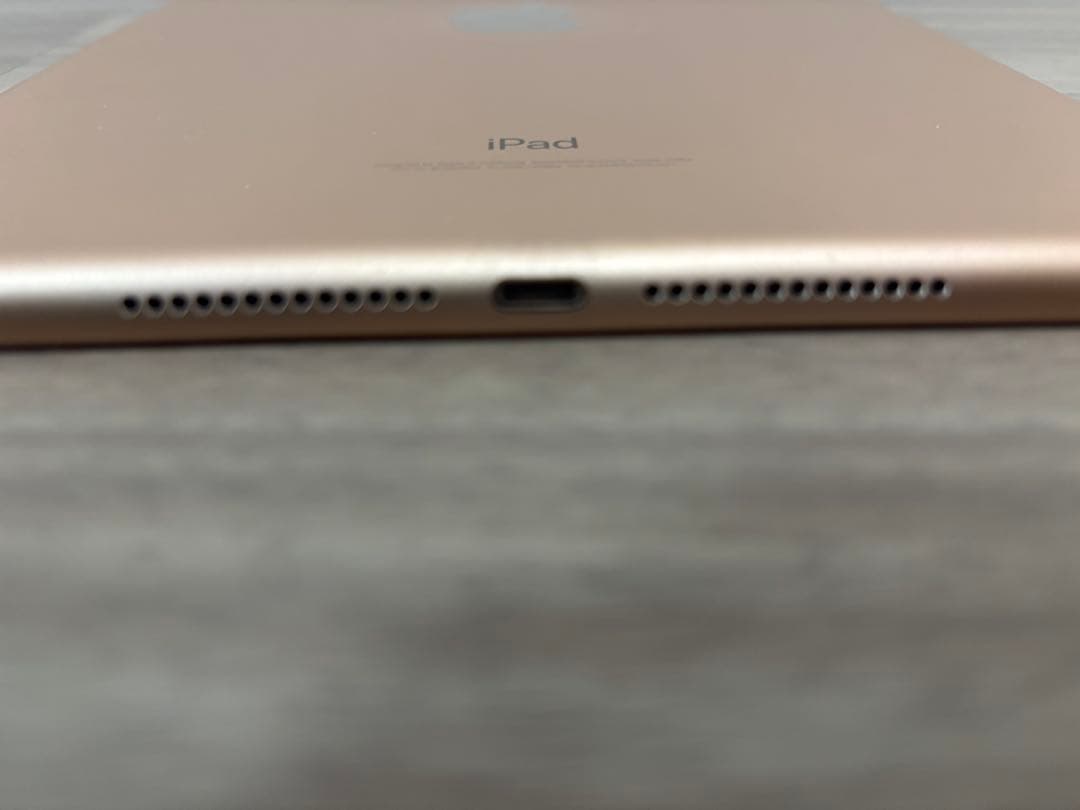 iPad第6世代　32GB