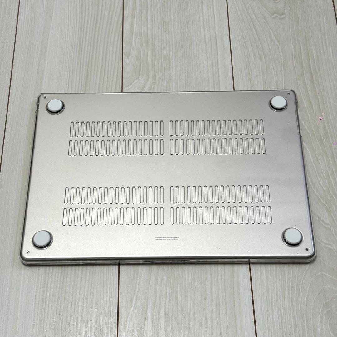 超美品 Apple MacBook Air M3 15インチ スターライト
