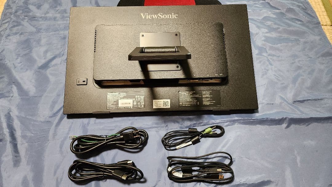 ★ 大幅値下げ中 ★ ViewSonic TD2423 タッチパネルモニター