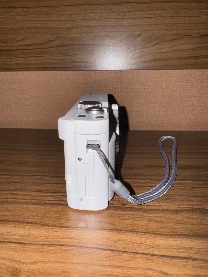 『ボーナス決済に是非！』Panasonic LUMIX TZ99 ホワイト