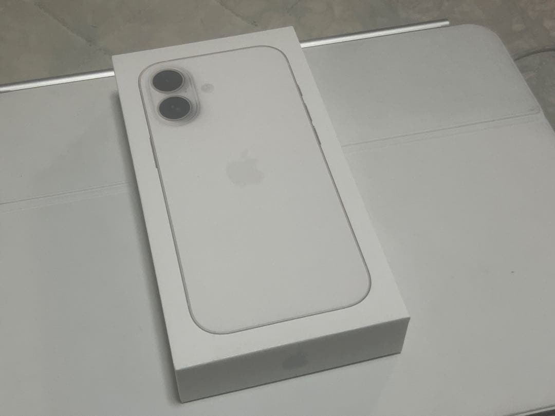 Apple iPhone 17 256gb ホワイト 未使用