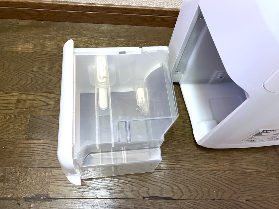 シャープ 衣類乾燥除湿機 CV-L120-W