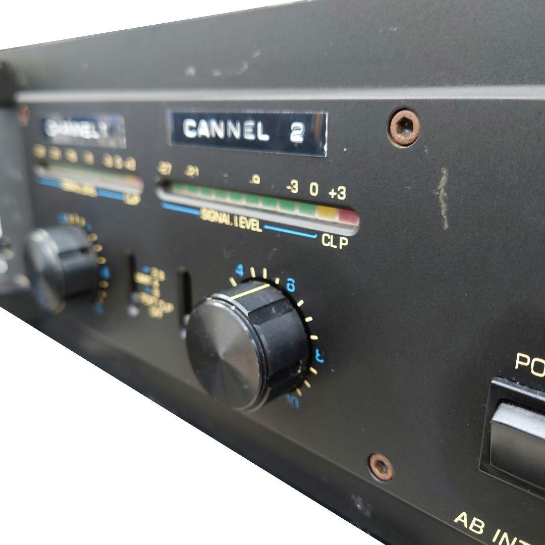 ★AB International 9220A パワーアンプ