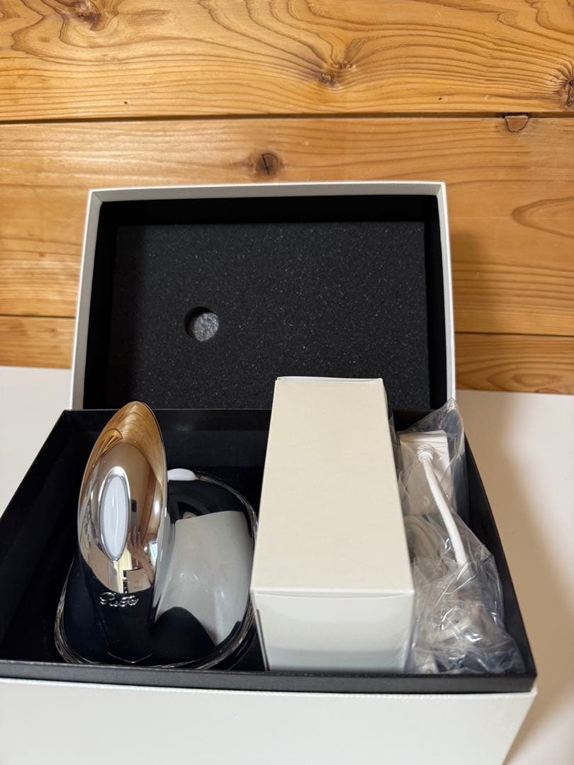 リファ refa ヘッドマッサージ機