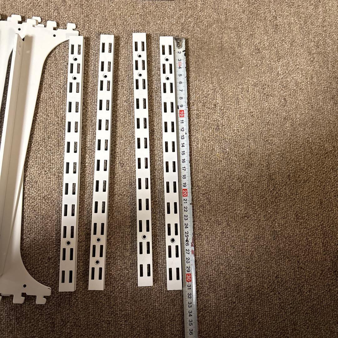 ロイヤル　棚受け金具（300ミリ） 8セット　チャンネル（310ミリ）5本