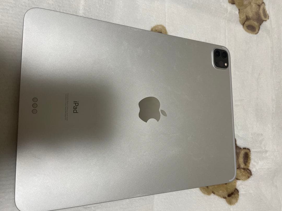 iPad Pro (第2世代) 11インチ 128GB シルバー Wi-Fiモ…