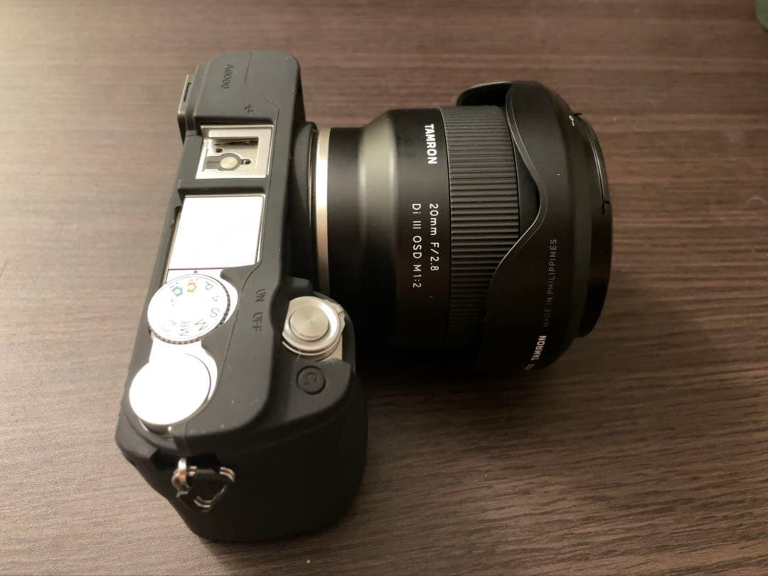 SONY α6000 + TAMRON 20mm F2.8