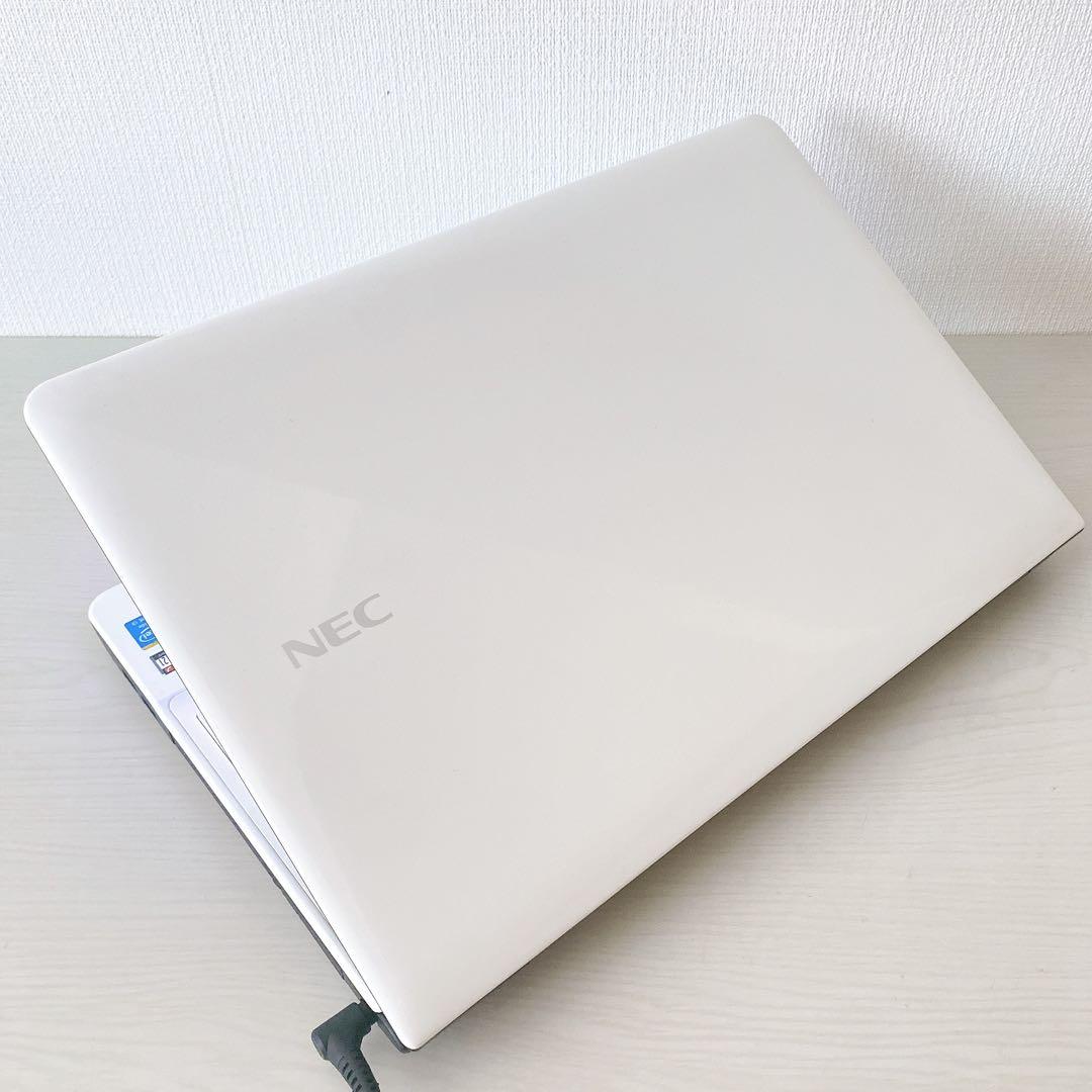 セール中!!! 美品✨すぐ使える✨ホワイトノートパソコン✨NEC