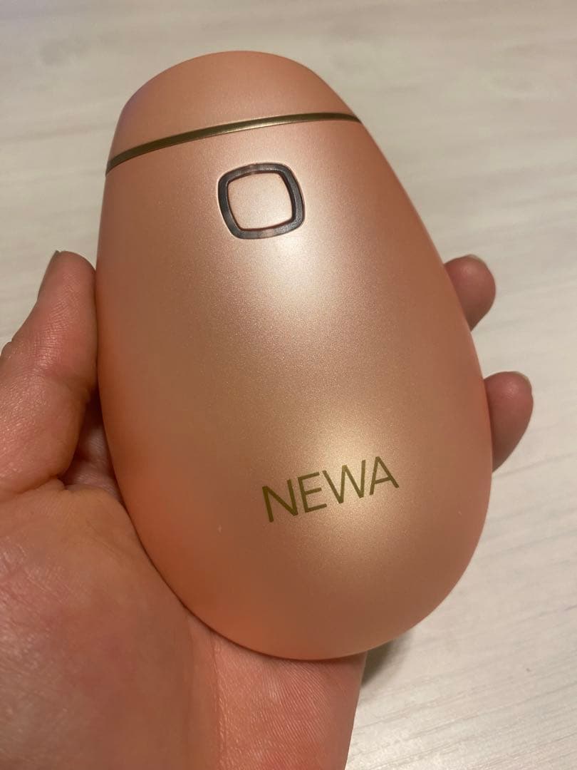 NEWA 美顔器 ピンク