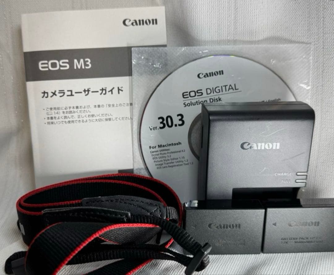 Canon EOS M3 ホワイト ダブルレンズセット