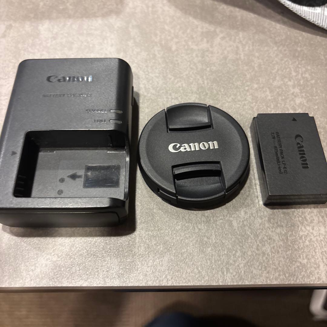 Canon EOS Kiss X7 デジタル一眼レフ