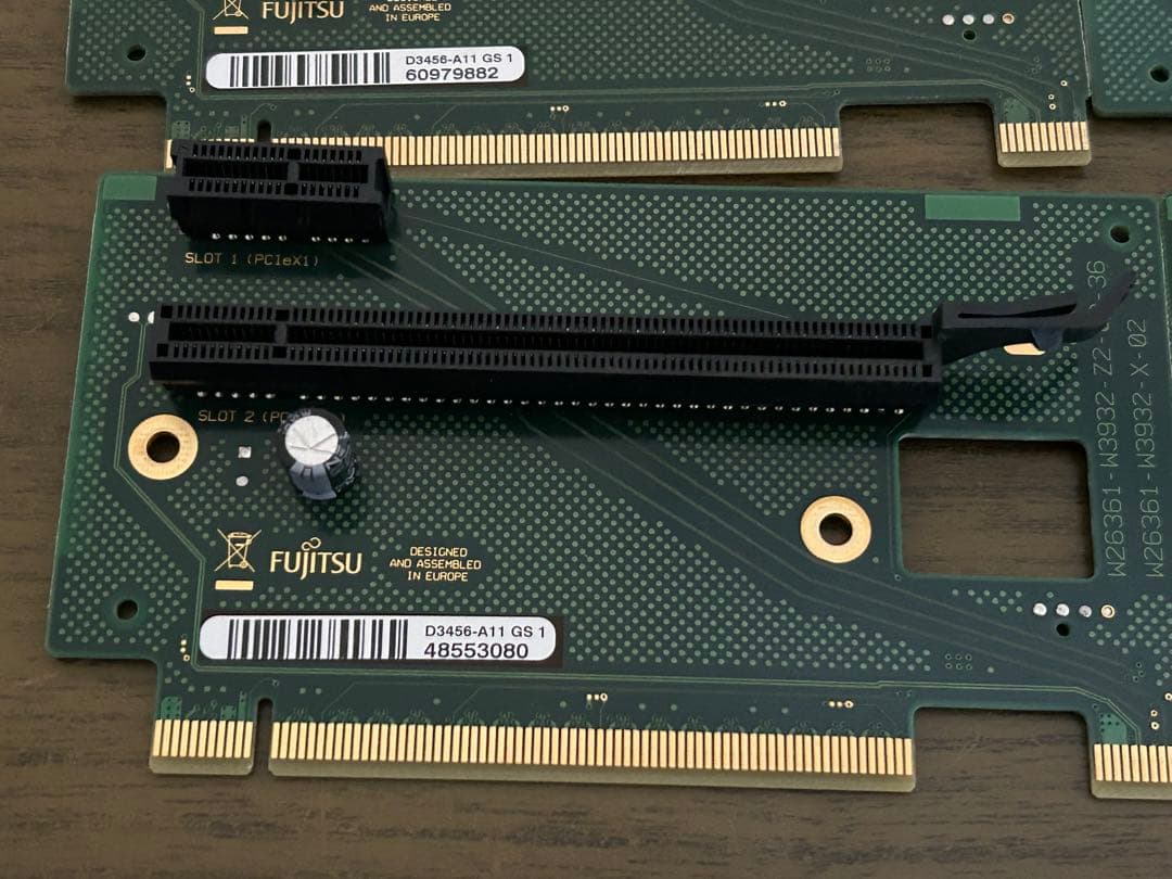 富士通 PCIeライザーカード D3456-A11 GS1 4枚セット
