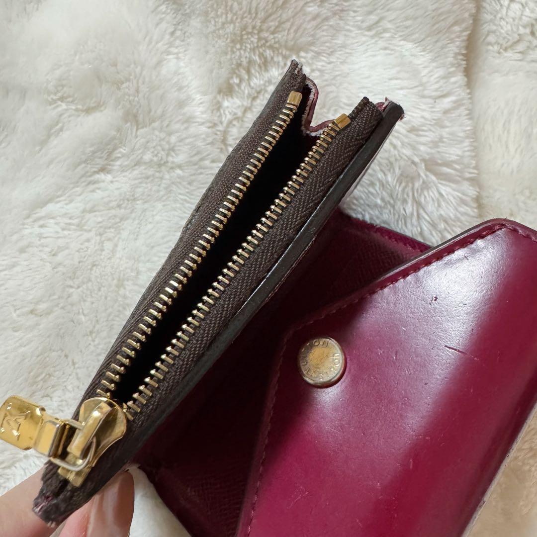 ルイヴィトン　二つ折り財布
