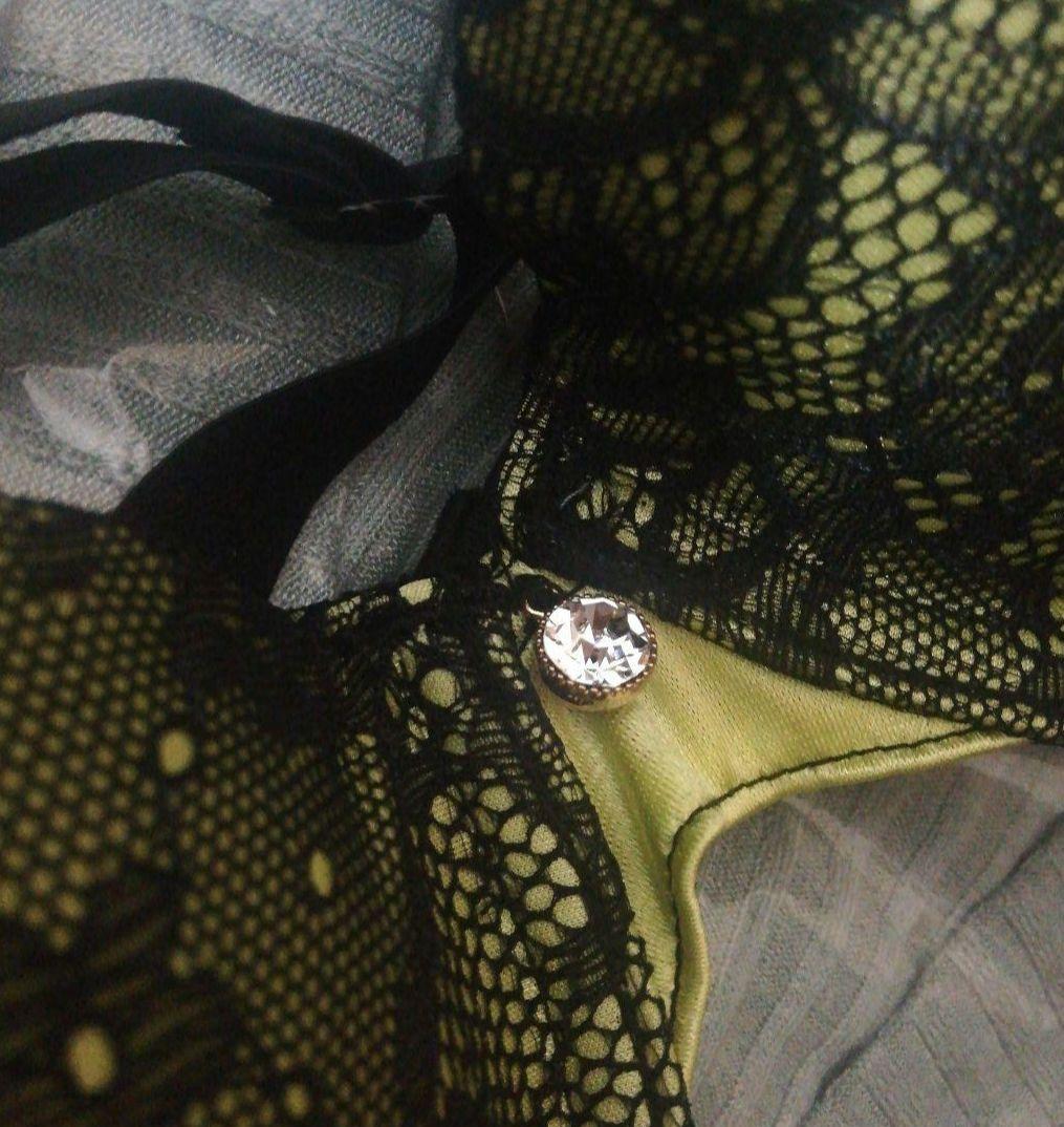 サテン　ライム/ブラック ブラジャーショーツセット