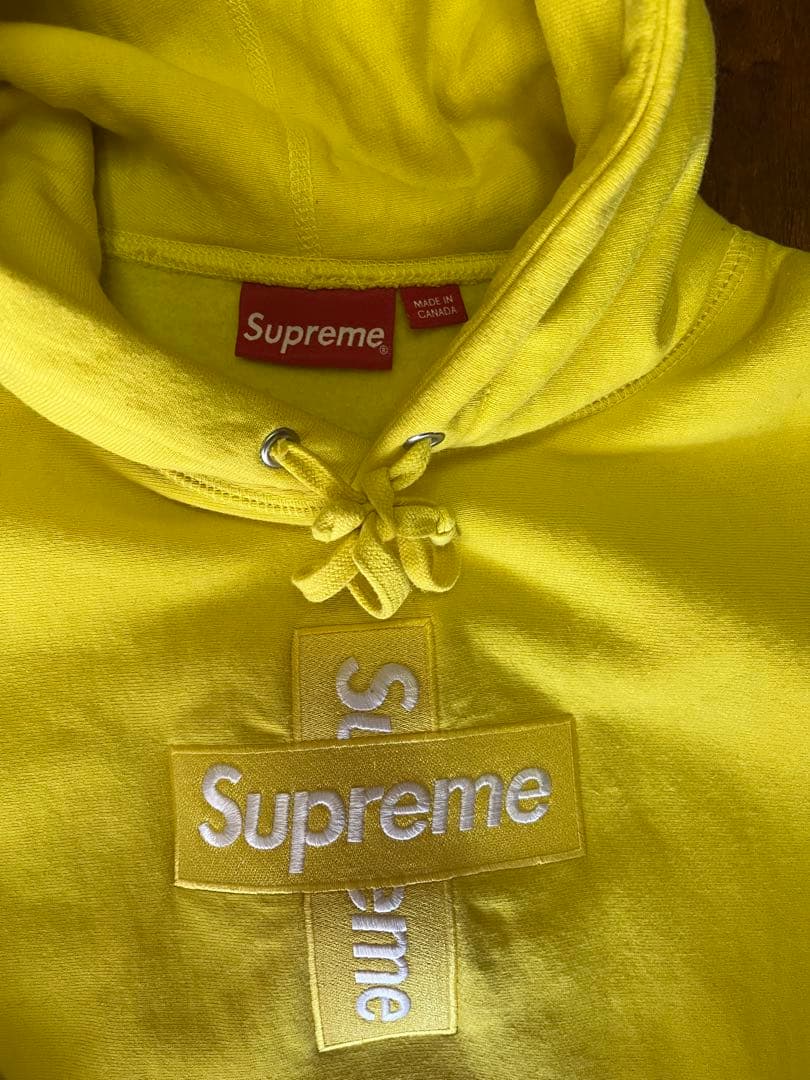 Supreme クロスボックスロゴ