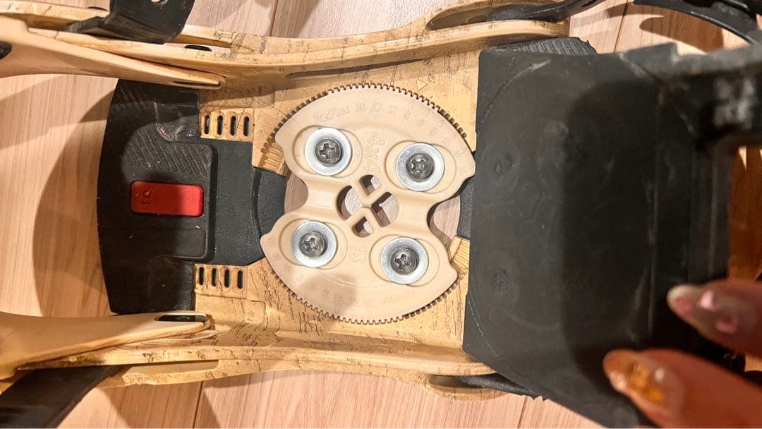 BURTON バートン メンズ スノーボードバインディング マラビータ　Mサイズ