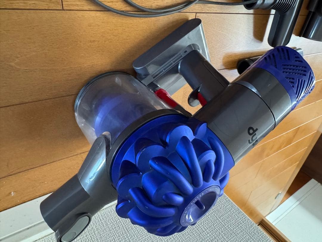 Dyson V6 コードレスクリーナー 掃除機 本体 付属品セット
