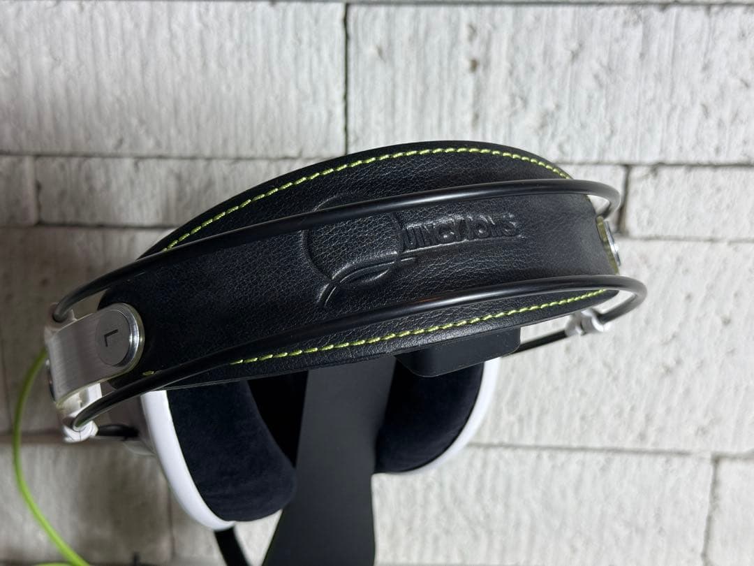 AKGクインシー・ジョーンズ・シグネチャー・ライン Q701