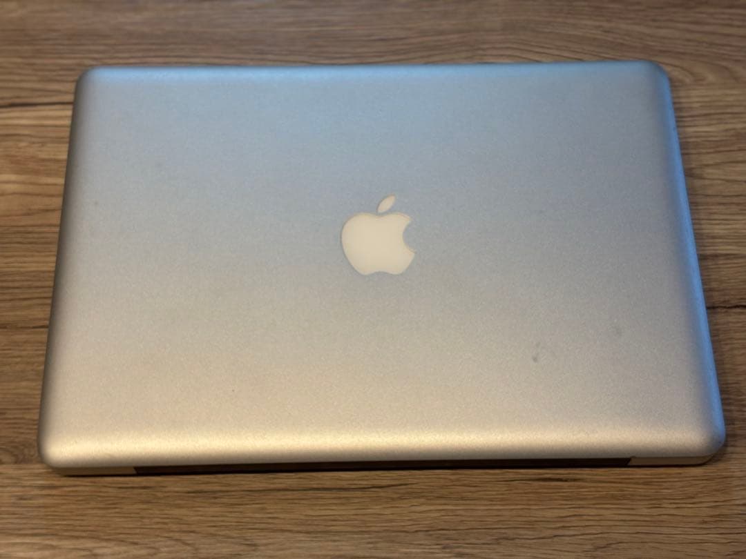 MacBook Pro 13インチ Mid 2010年＋USBマウス付き