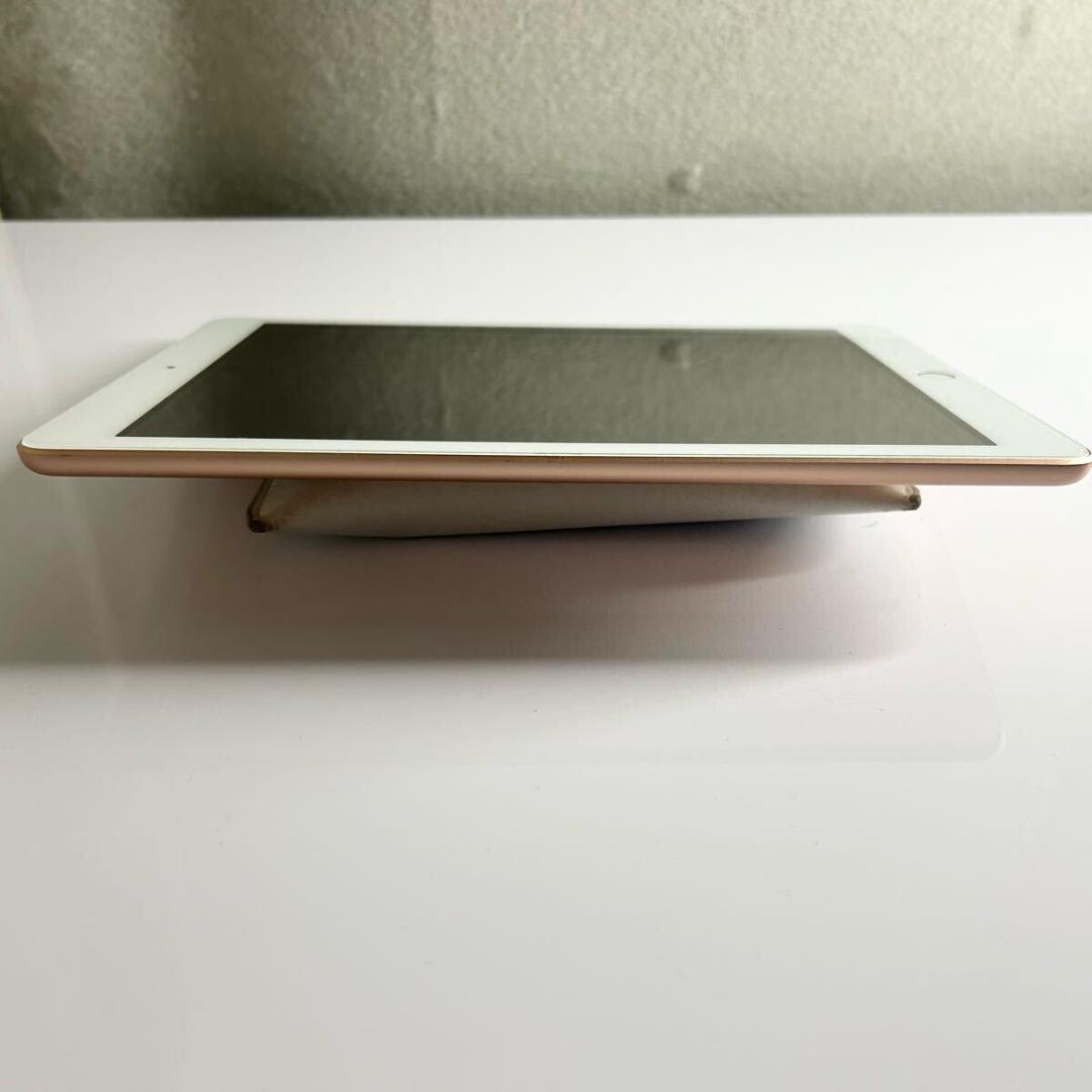 【ジャンク】Apple iPad ゴールド 32GB Wi-Fiモデル