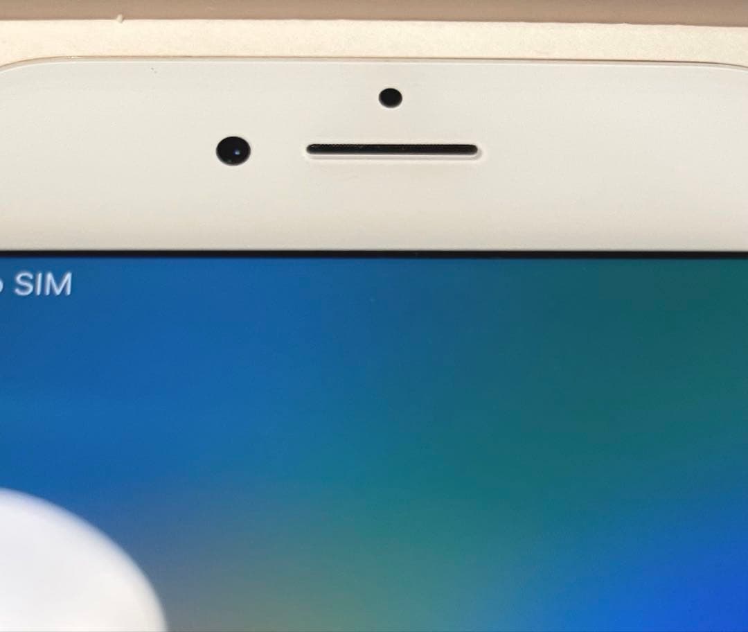 iPhone8 64GB SIMフリー 美品